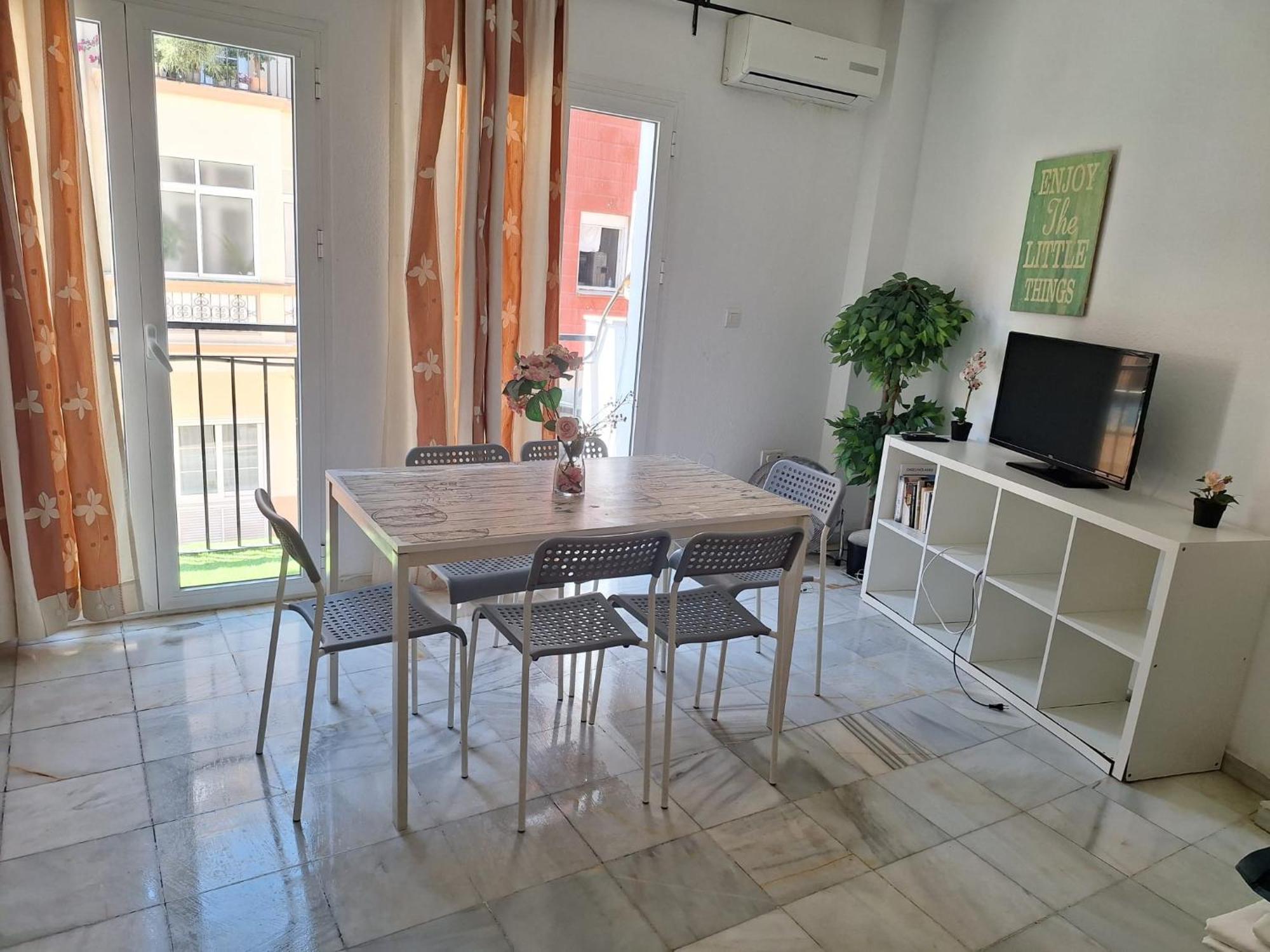 Apartamentos Centro Picasso Málaga Kültér fotó